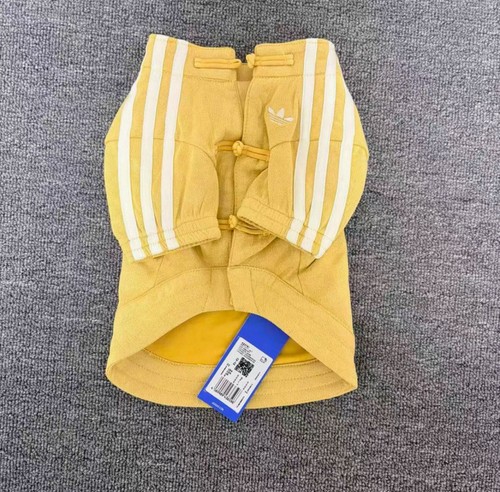 Adidas abbigliamento cane