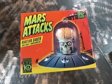 MARS ATTACKS MARTIAN SAUCER