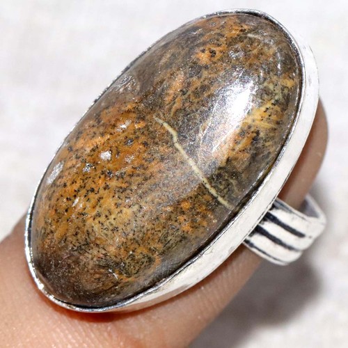 Anello corallo fossile