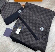 Sciarpa E Cappello Luis