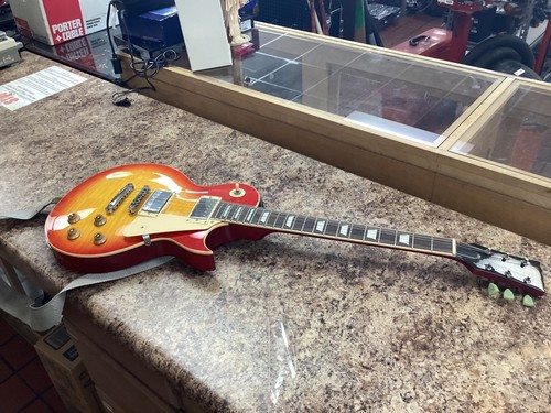 Chitarra elettrica vintage