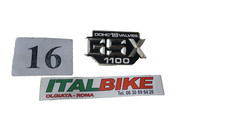 Emblema fianchetto laterale Suzuki GSX 1100 1980 1981