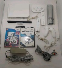 Nintendo Wii Console Bundle
