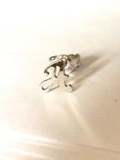 Mono orecchino lobo corsivo lettera singola iniziale argento 925
