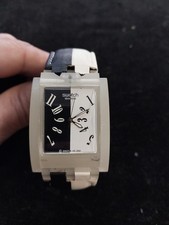 SWATCH TURNOVER BIANCO E NERO
