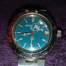 Orologio anfibio Vostok è impermeabile fino a 200 m