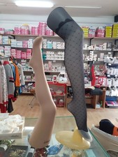 2 Gambe esposizione calze e