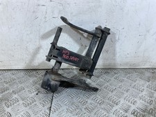 104704- Staffa Supporto motore Piaggio MP3 300 HPE Sport Dal 2019 Al 2025