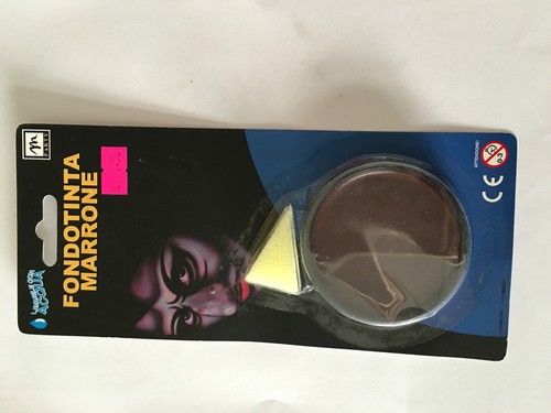 Trucco fondotinta marrone - fondotinta,