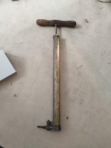 Pompa ruote auto epoca - pompa, d'epoca