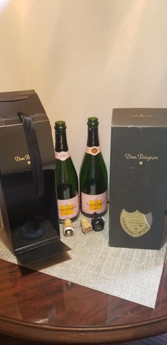 Two veuve clicquot - two,