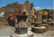POMPEI - FORNO E MACINA DI UN