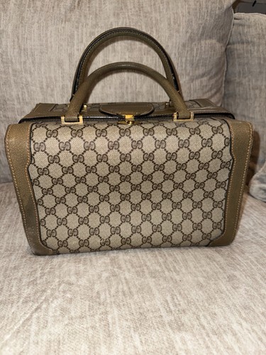 Gucci custodia treno pelle
