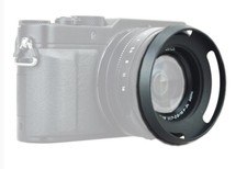 82MM VENTED LENS HOOD TILTED