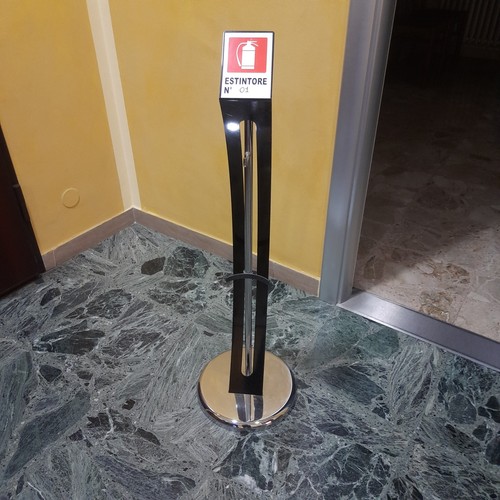 Piantana portaestintore design - piantana,