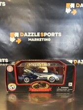 Colori Luminosi Penn State 1940 Ford Replica