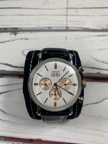 Questo orologio - un,