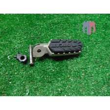 Poggiapiedi posteriore