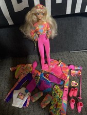 BARBIE   n° 7511    SKI FUN   1990