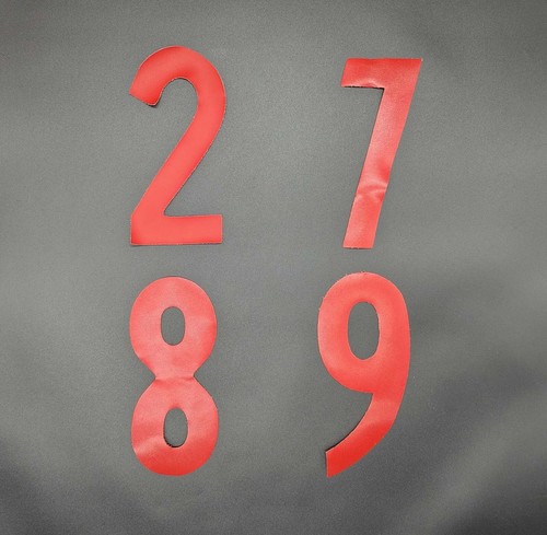 Numero rosso maglia anni - 1,