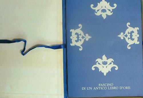 Fascino antico libro - un,