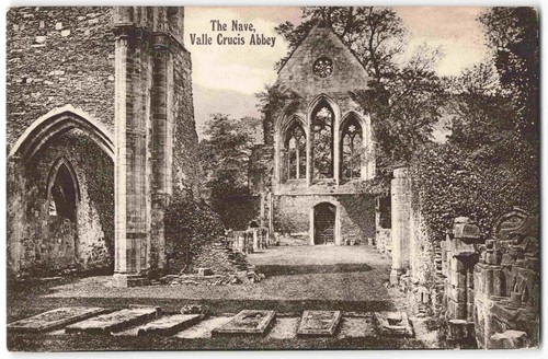 Llangollen valle crucis abbey - llangollen,