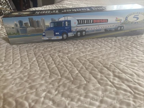 Camion cisterna parlante