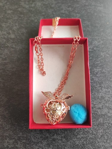 Collana chiama angeli