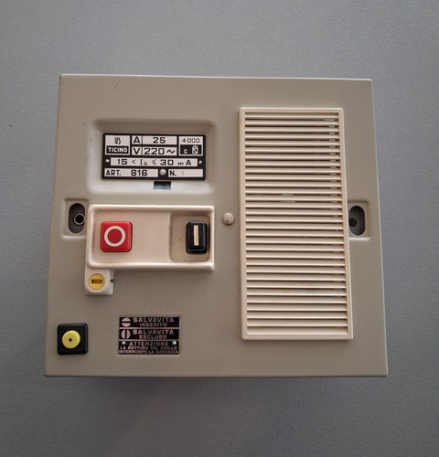 Interruttore automatico - interruttore,