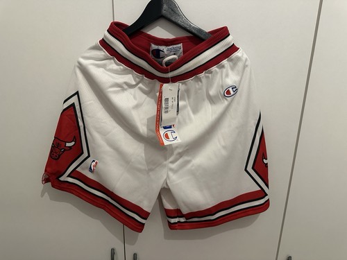Pantaloni pantaloncini