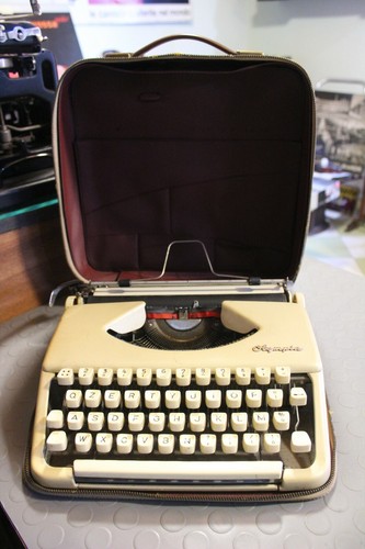 Macchina scrivere olympia - macchina,