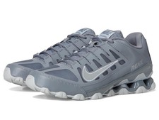 Sneakers e scarpe da