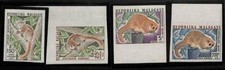 ZA0119a - MADAGASCAR - Set francobolli imperfetti - FAUNA Animali LEMURI MNH 1973