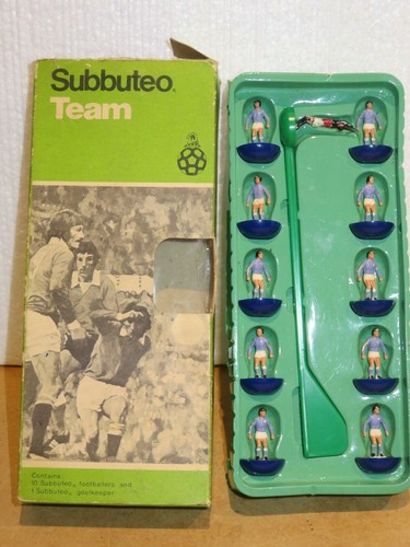 Squadra calcio subbuteo - di,