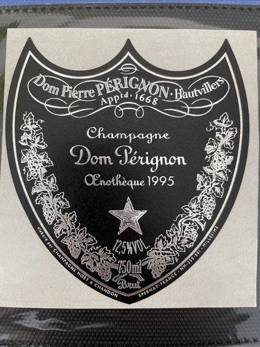 Une étiquette champagne - une, de