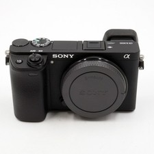 Case Sony Alpha 6300 -usato-