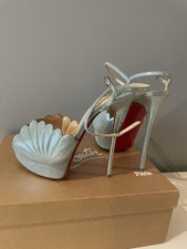 CHRISTIAN LOUBOUTIN Sandali