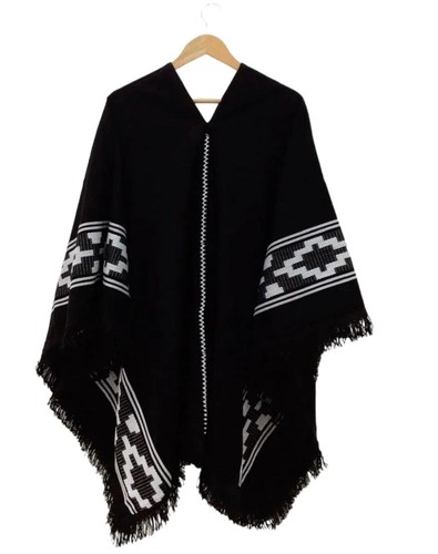 Poncho tradicional - ⚜️poncho,
