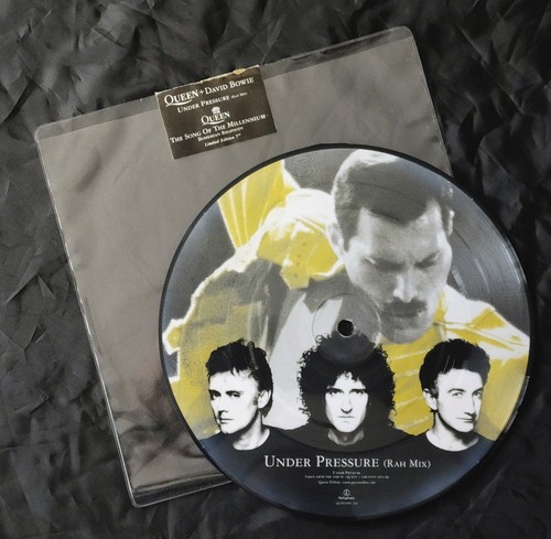 Queen david bowie under - david,