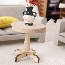 Set di mobili in miniatura in