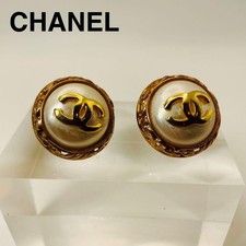 Orecchini CHANEL perle finte