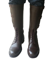 Stivali lunghi in pelle fatti