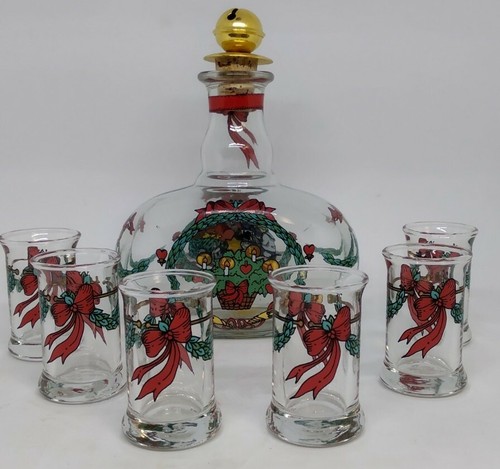 Set bottiglia 6 bicchierini - &,