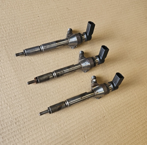 Iniettore carburante nissan - iniettore,