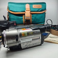 Sony Handycam CCD-TR3200E