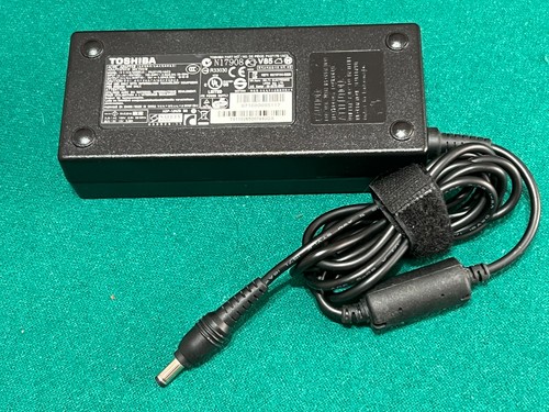 Adapater oem toshiba - ac,