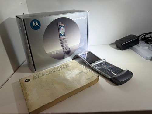 Cellulare motorola razr v3c - cellulare,