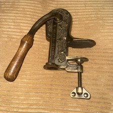 Roger ESTATE Apribottiglie di