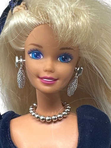 Barbie mattel winter velvet - winter,