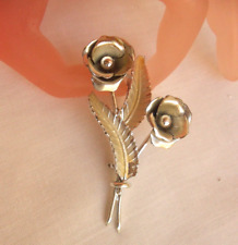 Spilla firmata CORO fiori metallo colore argento